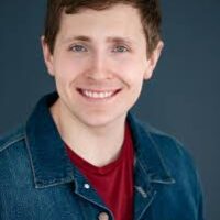 Kyle Headshot